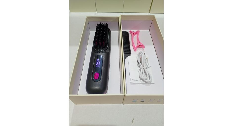 Nareva Smart Straightening Brush